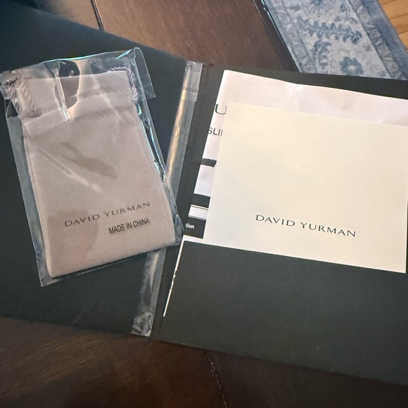 David Yurman Chatelaine 11mm Hampton Blue Topaz - Picture 5 of 5